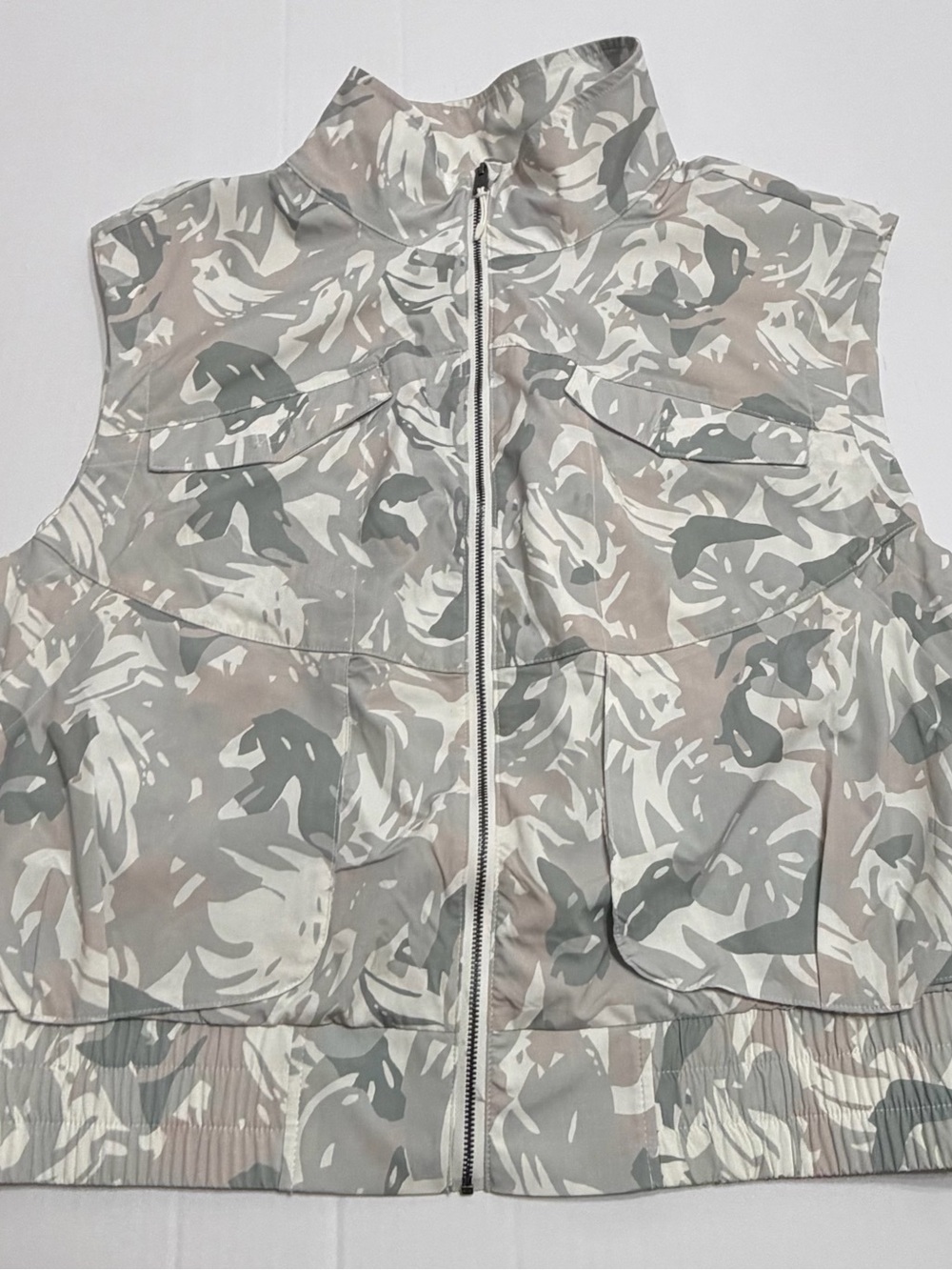 Ladies Sleeveless Camo printed Vest - Gray// Green / Beige, XXL
